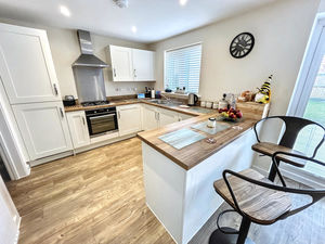 Photo 9- click for photo gallery